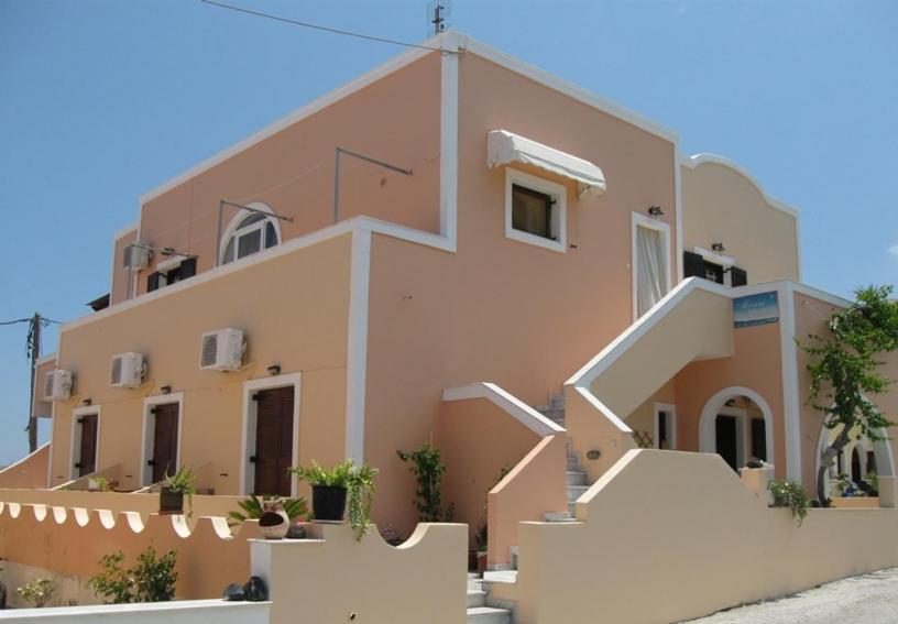 فندق Mirsini Pansion كارتيرادوس المظهر الخارجي الصورة